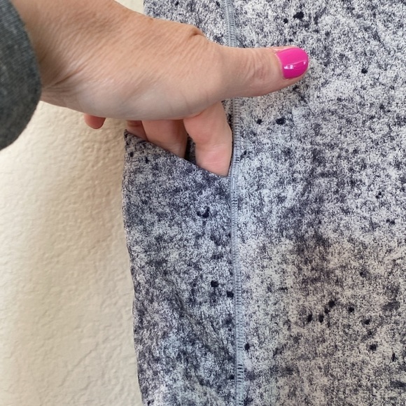 Lululemon speed crop pants leggings women’s 4 four grey pockets - Picture 2 of 6